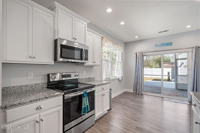106 NW 19th Street, Oak Island, NC 28465
