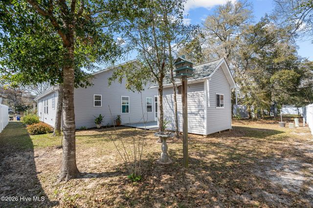 106 NW 19th Street, Oak Island, NC 28465