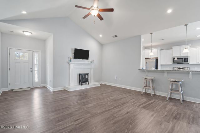 106 NW 19th Street, Oak Island, NC 28465