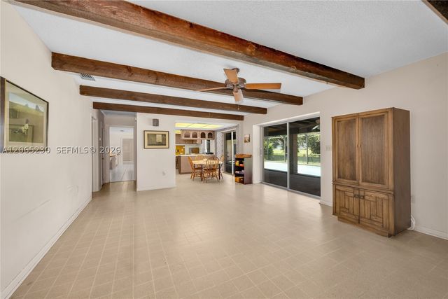 11800 SW 72nd Ave, Pinecrest, FL 33156