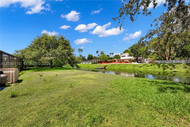 11800 SW 72nd Ave, Pinecrest, FL 33156