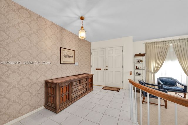 11800 SW 72nd Ave, Pinecrest, FL 33156