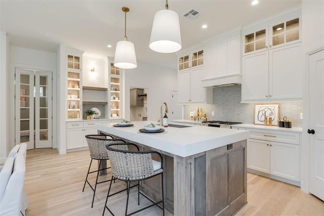 1708 Paseo Place, Edmond, OK 73034