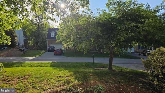 114 SETTLERS CIR, Winchester, VA 22602