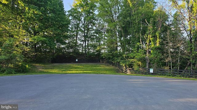 114 SETTLERS CIR, Winchester, VA 22602