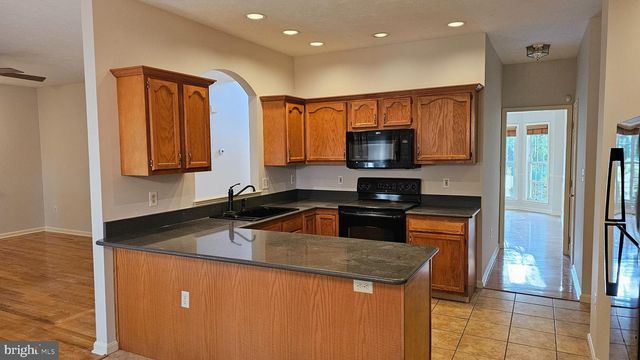 114 SETTLERS CIR, Winchester, VA 22602