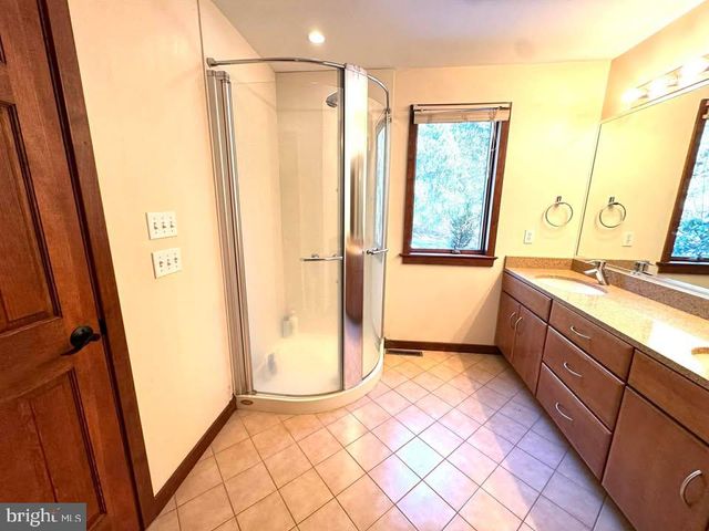 4377 ASTOR DR, Orefield, PA 18069