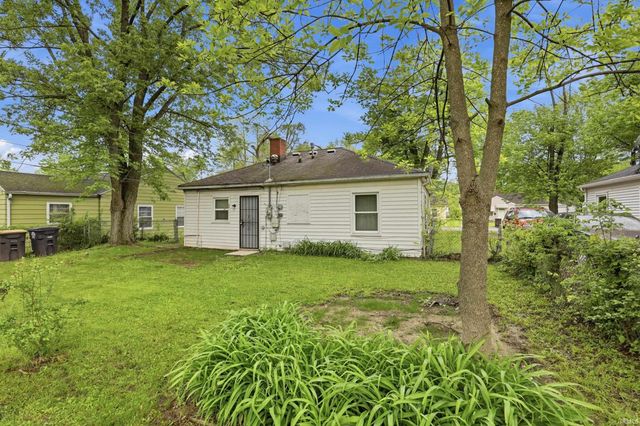 4501 standish Drive, Fort Wayne, IN 46806