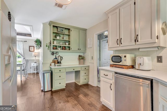 78 Tremont Street, Sharpsburg, GA 30277