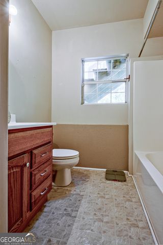 78 Tremont Street, Sharpsburg, GA 30277