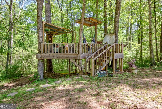 78 Tremont Street, Sharpsburg, GA 30277