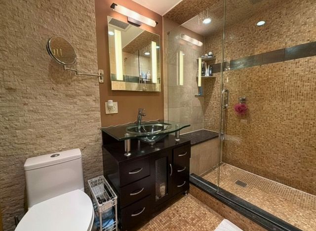 7234 W North Avenue 1807, Elmwood Park, IL 60707