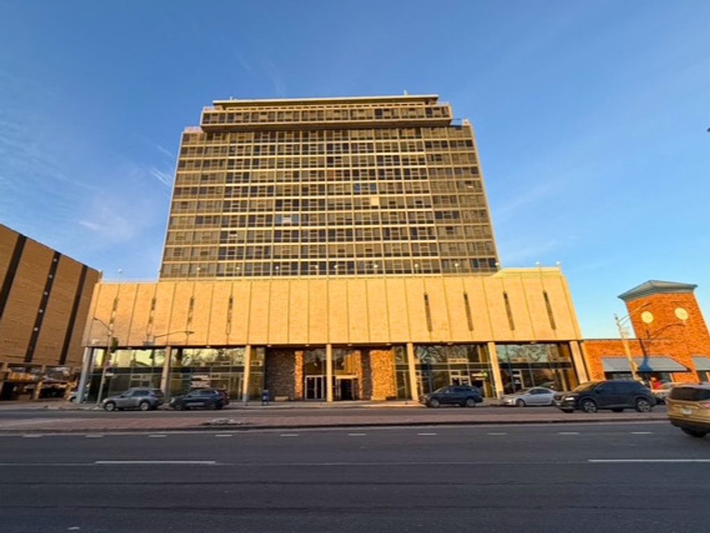 7234 W North Avenue 1807, Elmwood Park, IL 60707