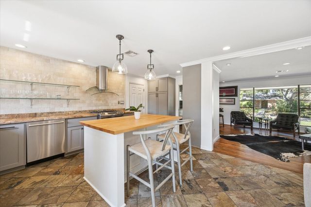 1814 Haverhill Drive, Houston, TX 77008