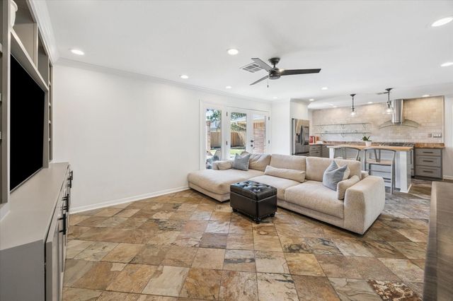 1814 Haverhill Drive, Houston, TX 77008