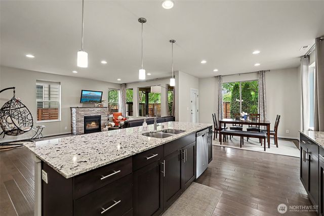 17511 92nd Place NE, Bothell, WA 98011