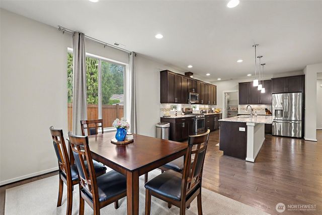 17511 92nd Place NE, Bothell, WA 98011