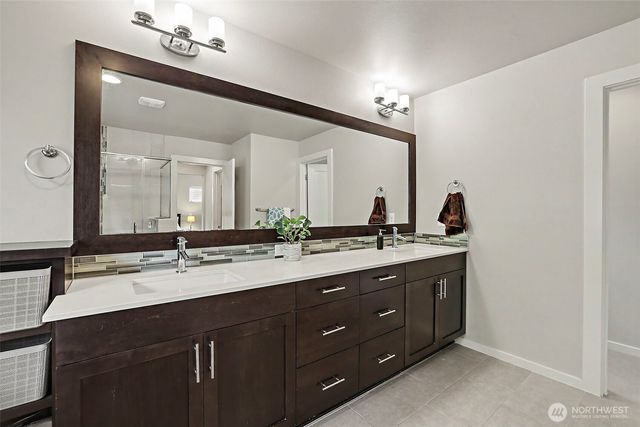 17511 92nd Place NE, Bothell, WA 98011