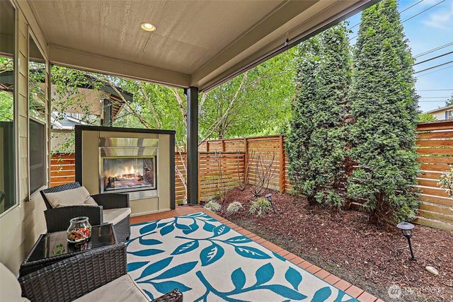 17511 92nd Place NE, Bothell, WA 98011
