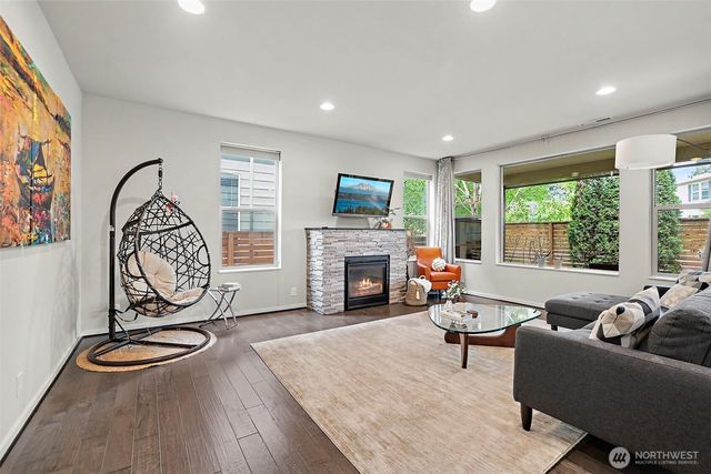 17511 92nd Place NE, Bothell, WA 98011