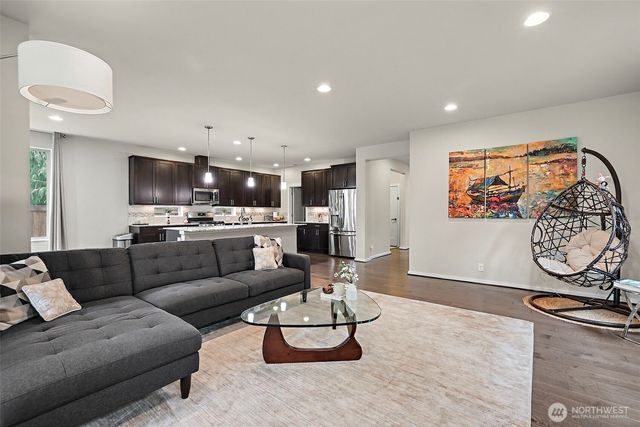 17511 92nd Place NE, Bothell, WA 98011