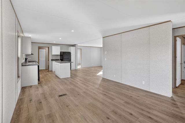 123 Kelly Court, Azle, TX 76020