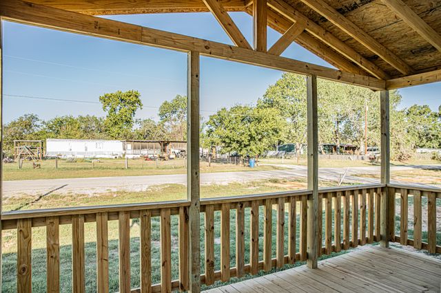 123 Kelly Court, Azle, TX 76020