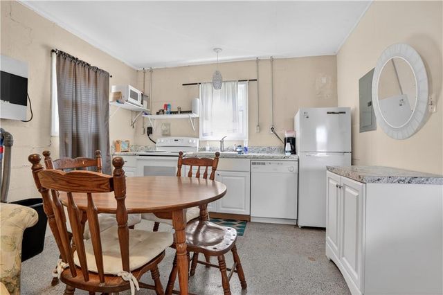 1336 6th Avenue, Leavenworth, KS 66048