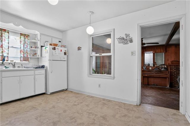1336 6th Avenue, Leavenworth, KS 66048