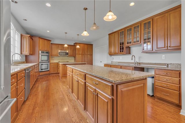 404 Plum Court, Cranberry Twp, PA 16066