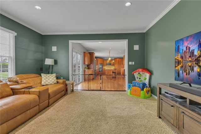 404 Plum Court, Cranberry Twp, PA 16066