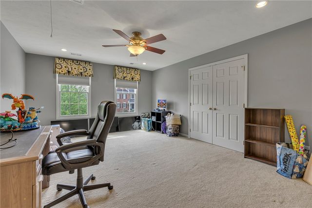404 Plum Court, Cranberry Twp, PA 16066