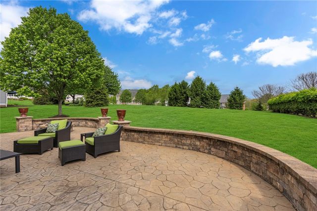 404 Plum Court, Cranberry Twp, PA 16066