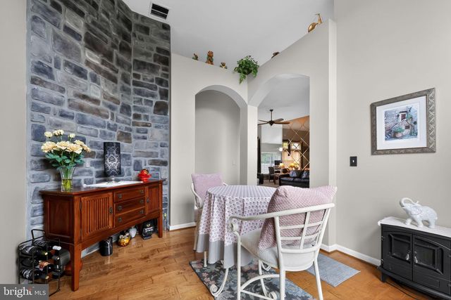 150 SUNSET DR, Mount Royal, NJ 08061