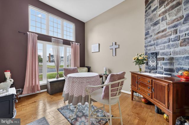 150 SUNSET DR, Mount Royal, NJ 08061