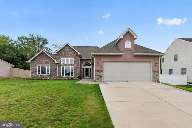 150 SUNSET DR, Mount Royal, NJ 08061