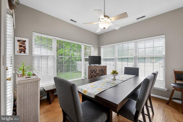 150 SUNSET DR, Mount Royal, NJ 08061