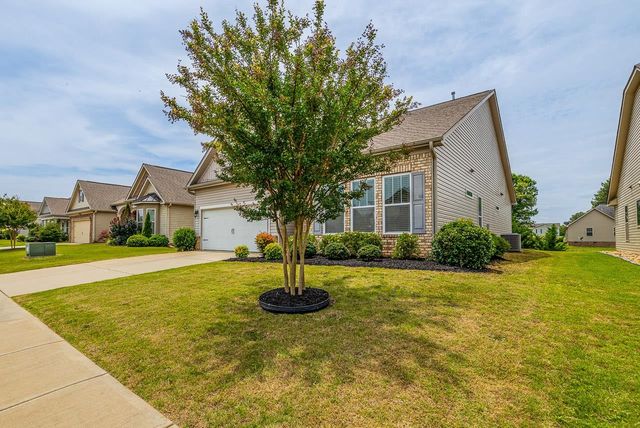 668 Ridgeville Crossing Drive, Inman, SC 29349