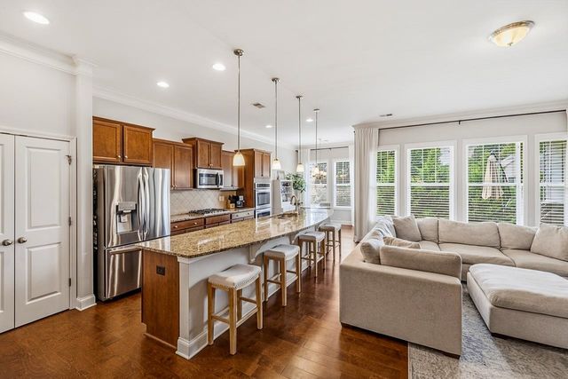 668 Ridgeville Crossing Drive, Inman, SC 29349