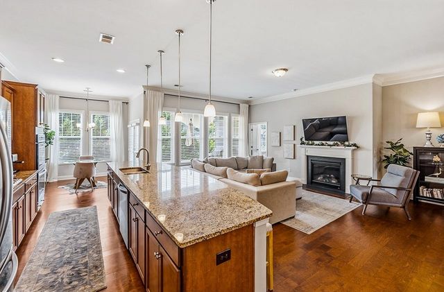 668 Ridgeville Crossing Drive, Inman, SC 29349