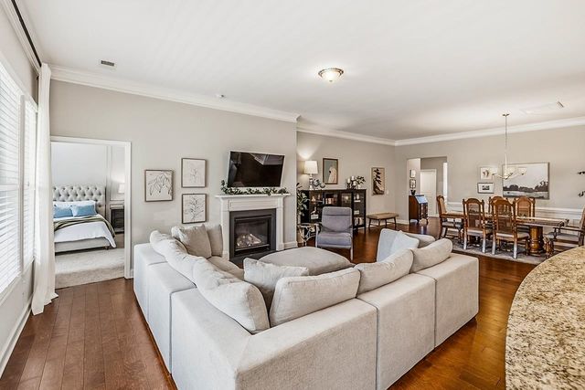 668 Ridgeville Crossing Drive, Inman, SC 29349