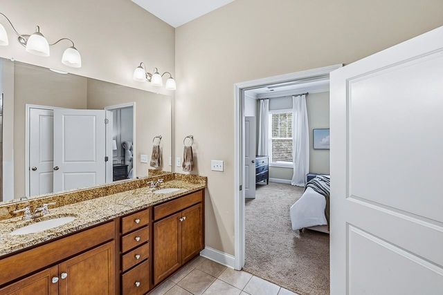 668 Ridgeville Crossing Drive, Inman, SC 29349