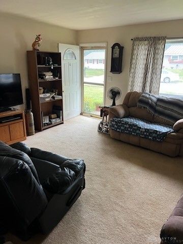 103 S Wintergreen Street, Union City, OH 45390