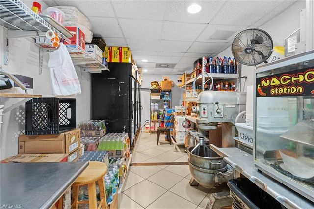 17200 San Carlos BLVD, Fort Myers Beach, FL 33931