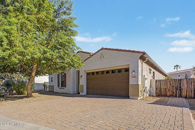 1559 W SEA FOG Drive, Gilbert, AZ 85233