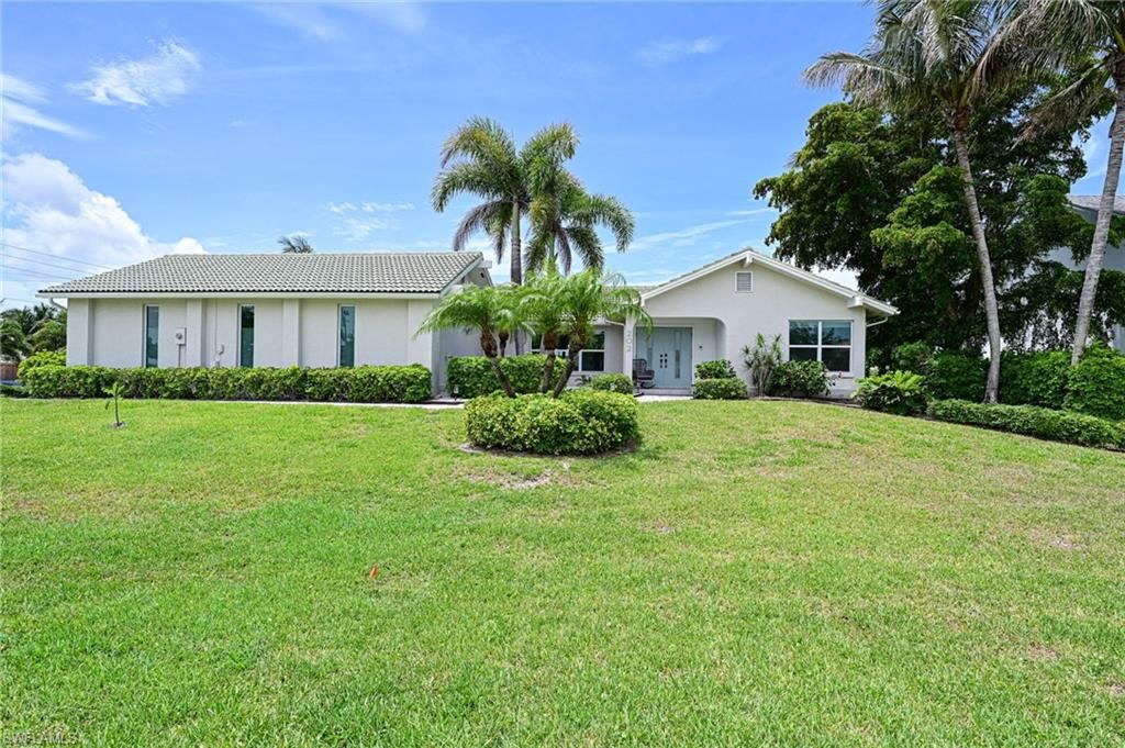 202 6th ST, BONITA SPRINGS, FL 34134 — exterior