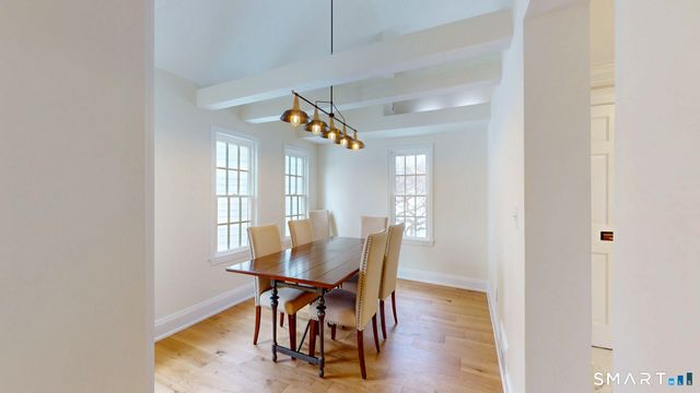 1489 Main Street, Glastonbury, CT 06033