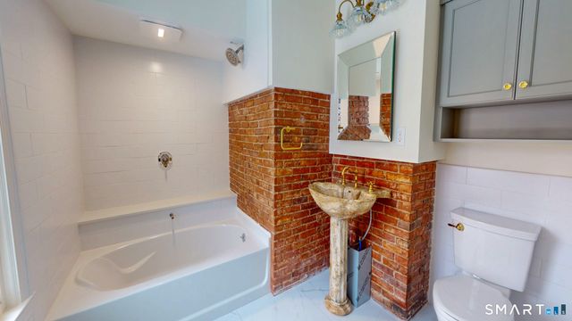 1489 Main Street, Glastonbury, CT 06033