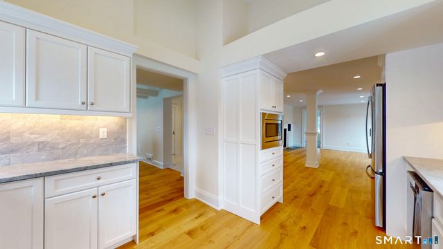 1489 Main Street, Glastonbury, CT 06033