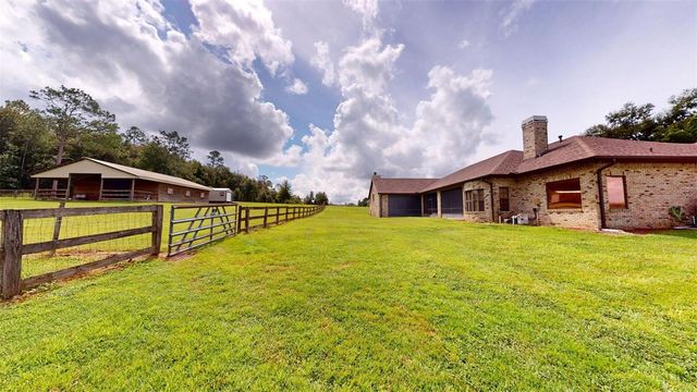 17210 PARRISH GROVE ROAD, Dade City, FL 33523